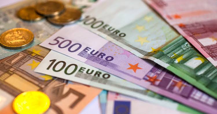 Foreign Remittances decreased in Pakistan