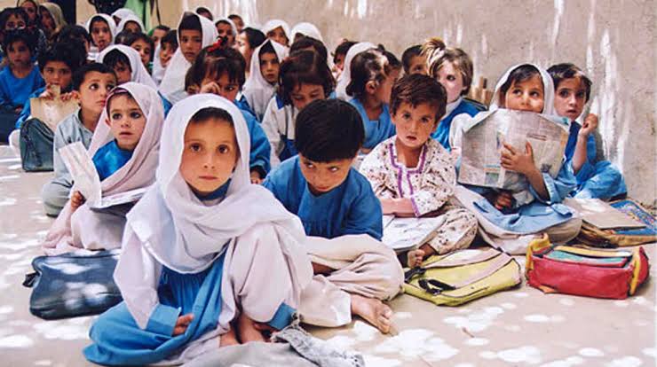 Balochistan school children