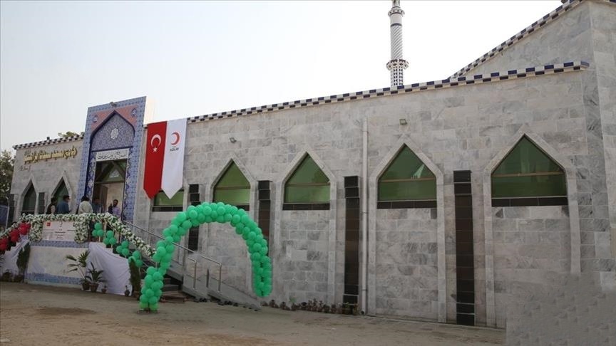 Turkish rebuild 109 year old mosque
