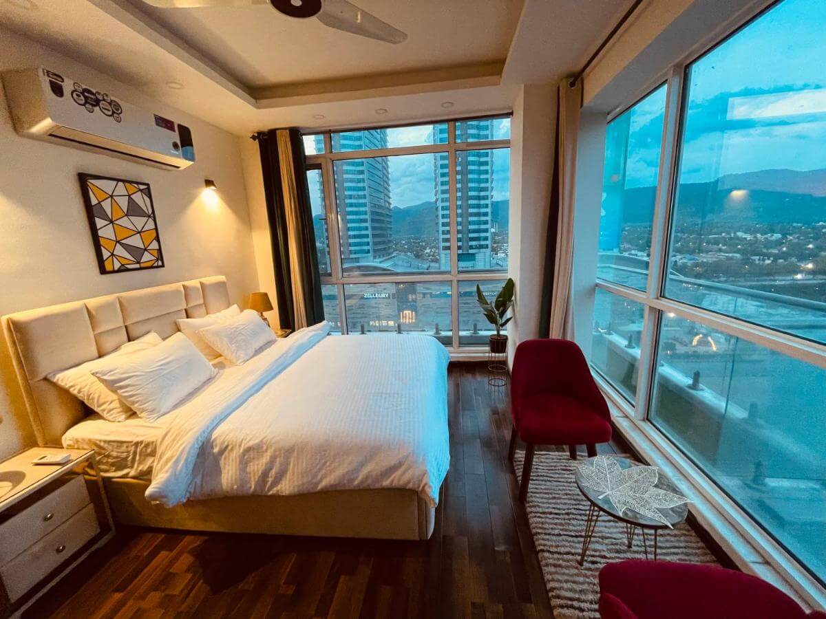 hotels in blue area islamabad