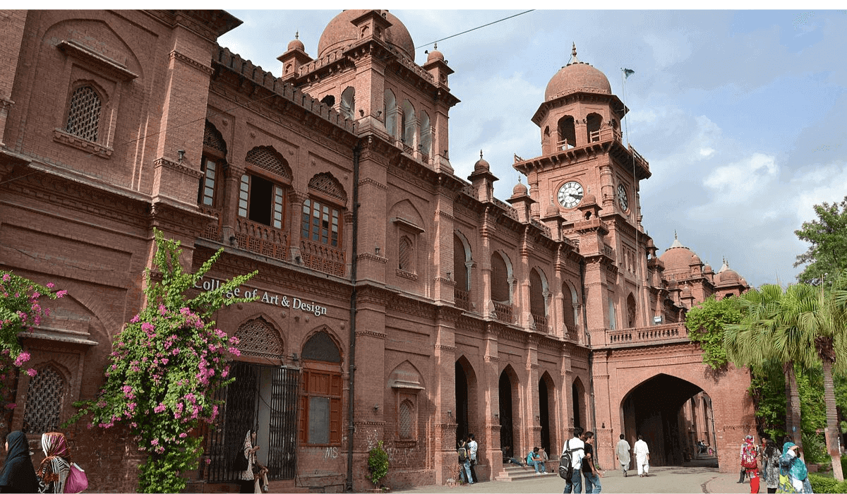Lahore School of Economics